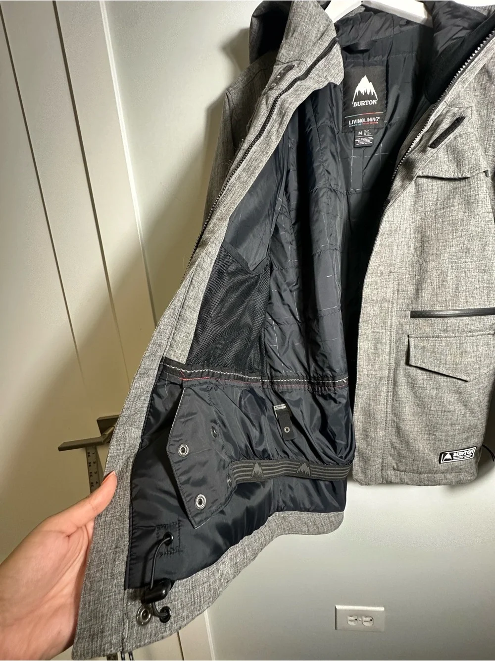 Burton Covert Snowboard Jacket Gray  Size Medium Men’s